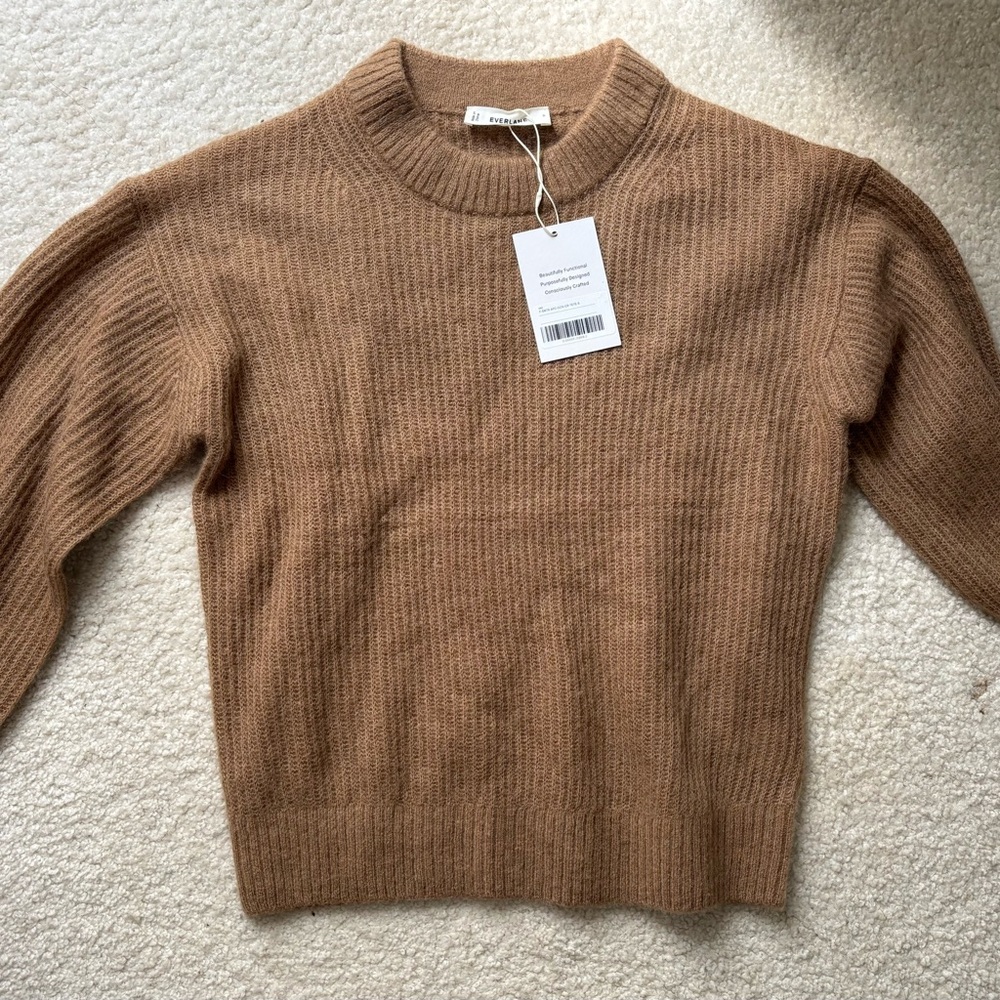Everlane NWT Women's Ribbed Tan Sweater